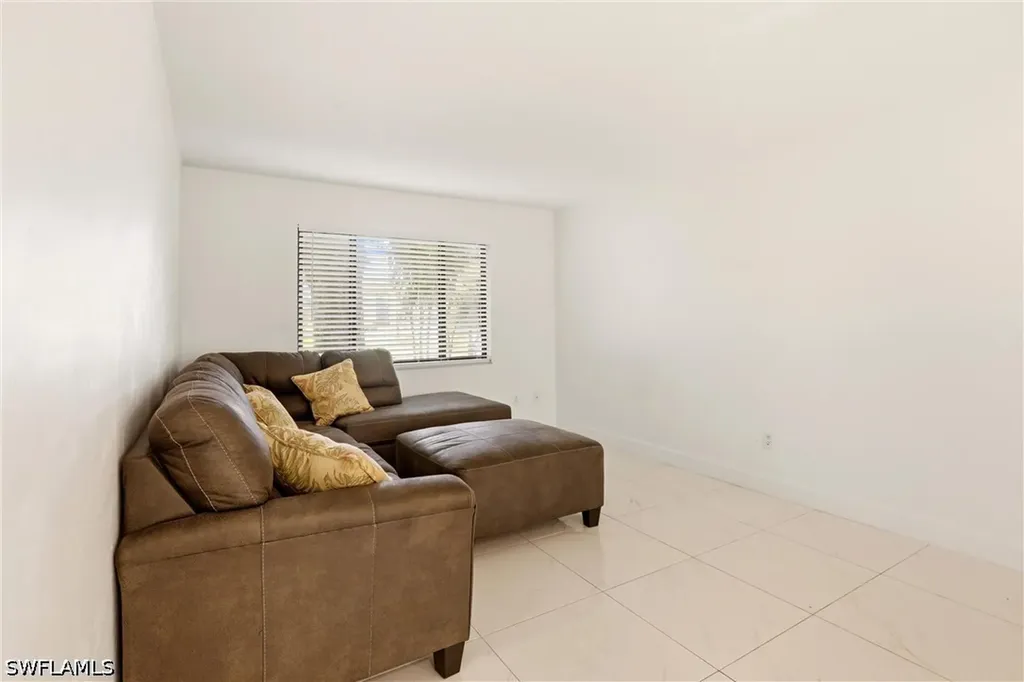 1450 Green Valley Circle Naples FL 34104