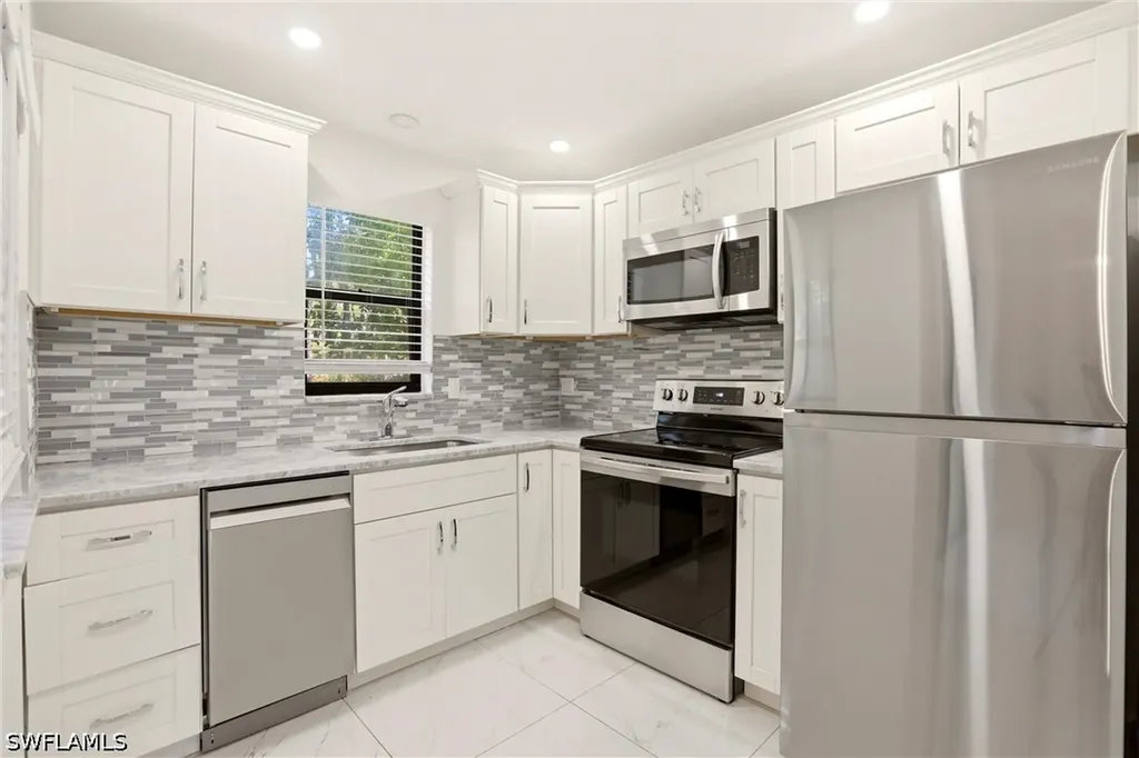 1450 Green Valley Circle Naples FL 34104