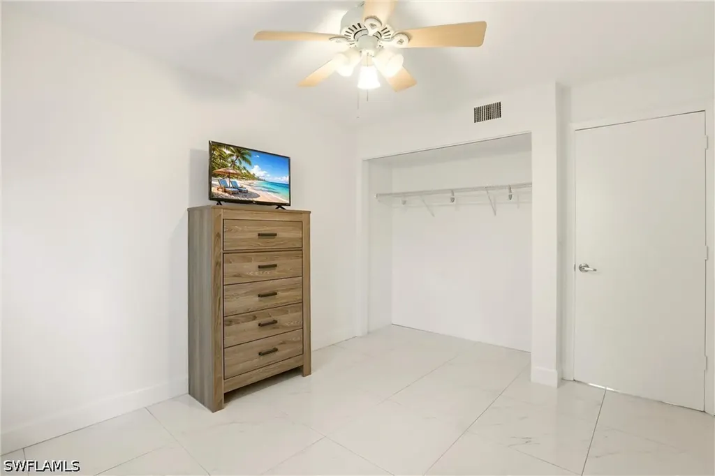 1450 Green Valley Circle Naples FL 34104