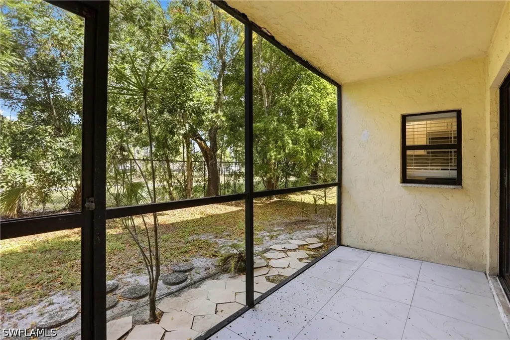 1450 Green Valley Circle Naples FL 34104
