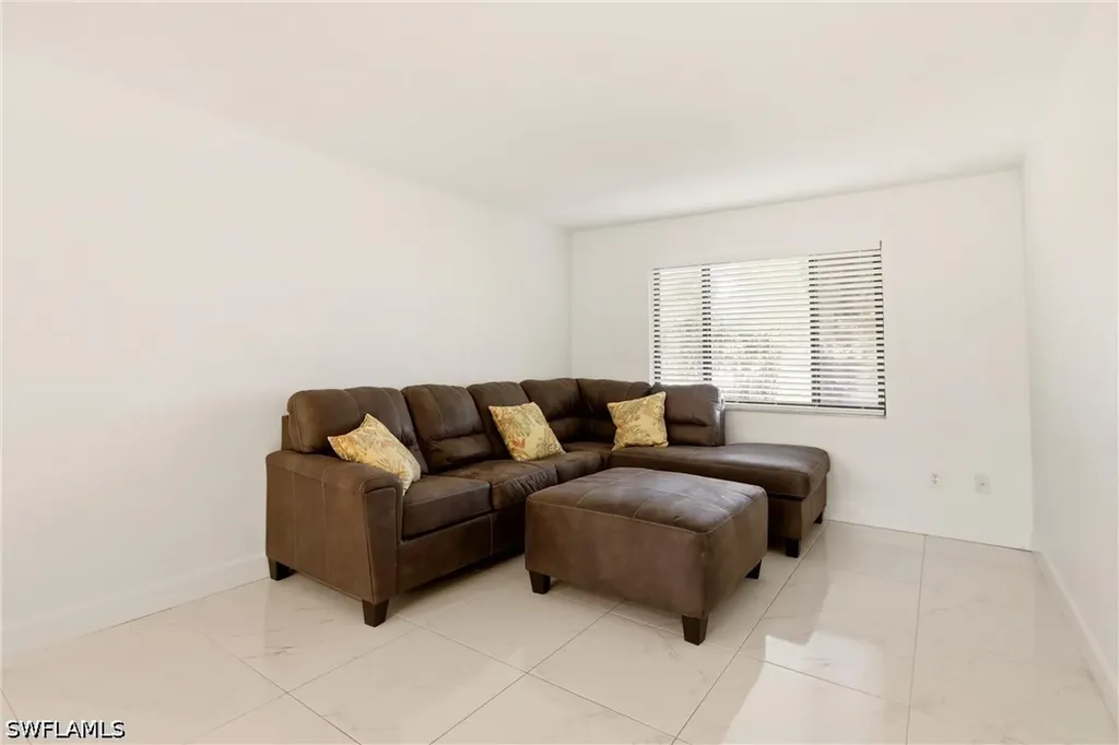 1450 Green Valley Circle Naples FL 34104