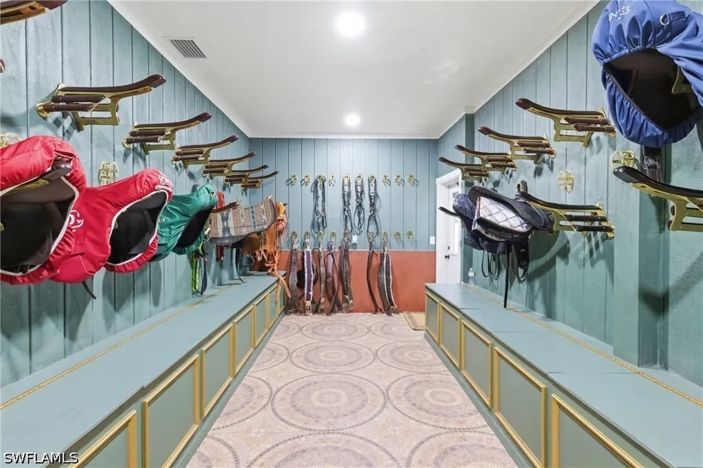 21531 N River Road Alva FL 33920