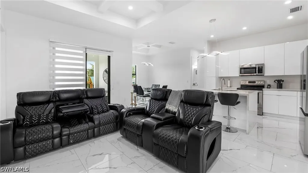 2998 52nd Street SW Naples FL 34116