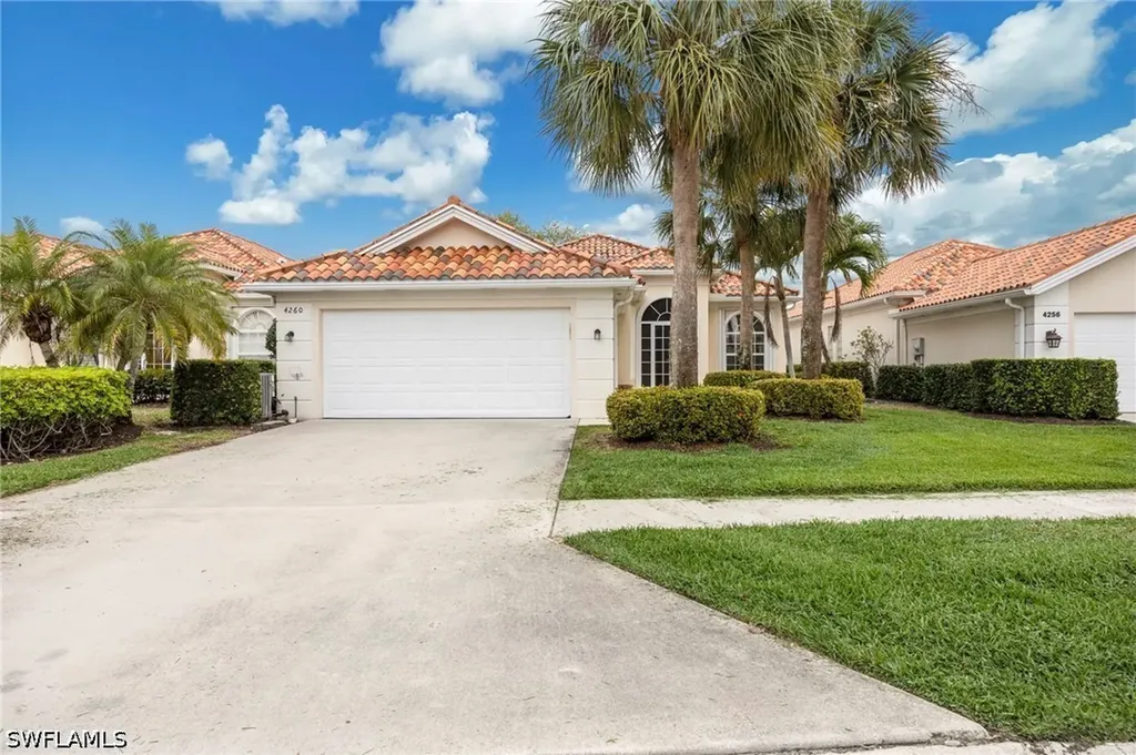 4260 Montalvo Court Naples FL 34109