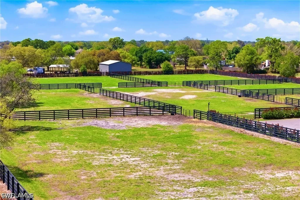 17701 Pronghorn Street Alva FL 33920
