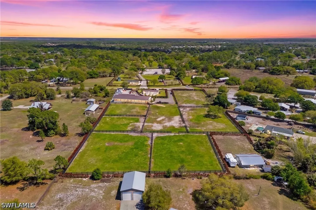 17701 Pronghorn Street Alva FL 33920