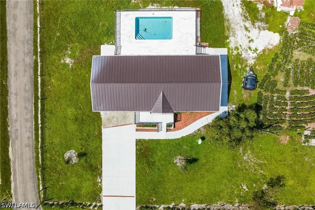 17701 Pronghorn Street Alva FL 33920