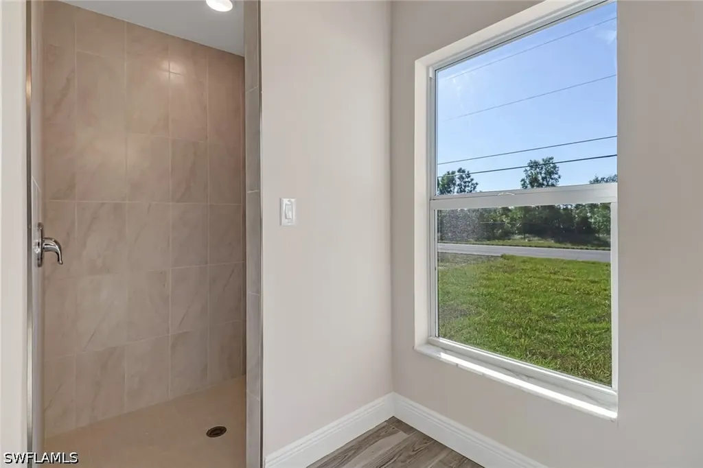 1121 Jacaranda Parkway E Cape Coral FL 33909
