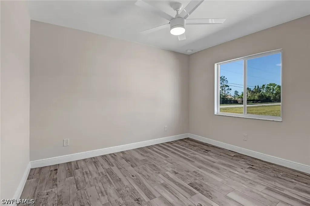 1121 Jacaranda Parkway E Cape Coral FL 33909