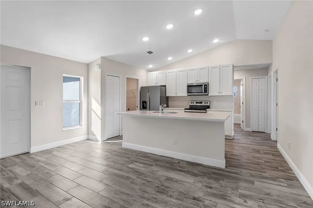 1121 Jacaranda Parkway E Cape Coral FL 33909