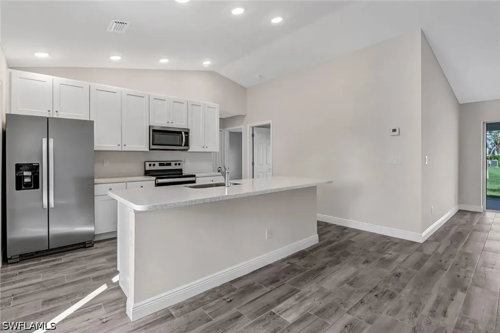 1121 Jacaranda Parkway E Cape Coral FL 33909