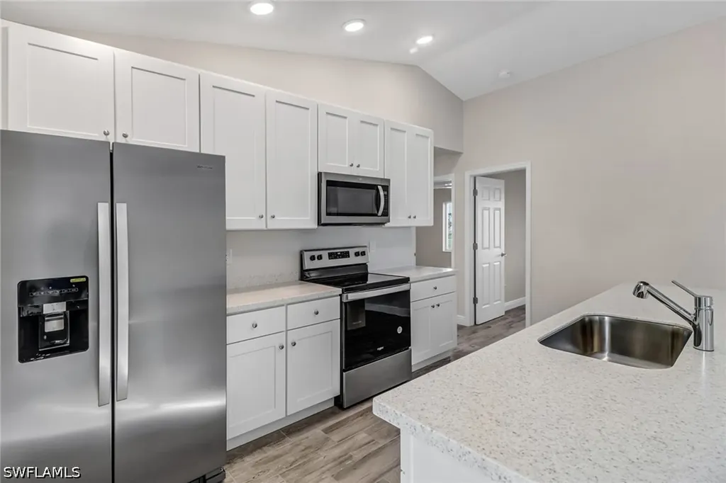 1121 Jacaranda Parkway E Cape Coral FL 33909