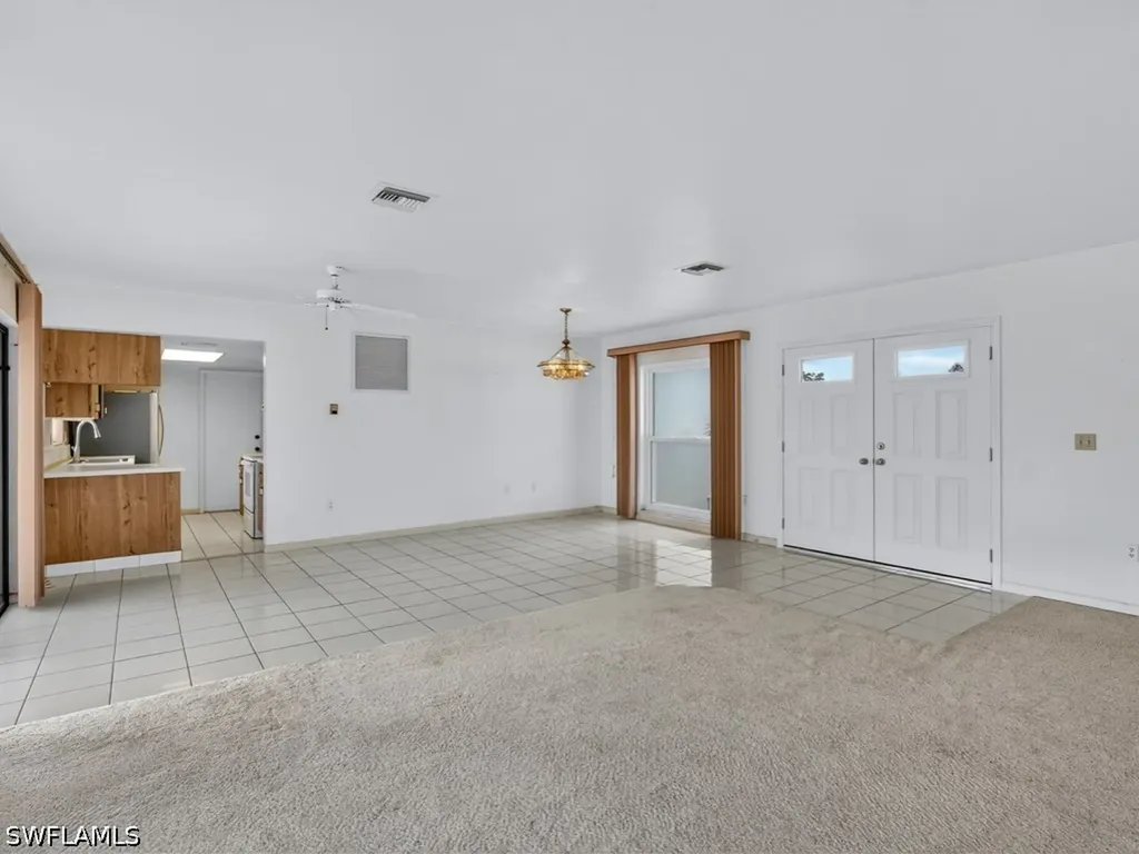 1256 Bluebird Avenue Marco Island FL 34145