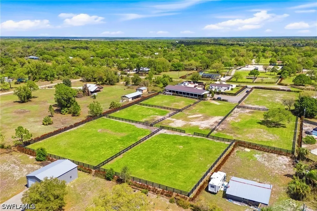 21571 N River Road Alva FL 33920