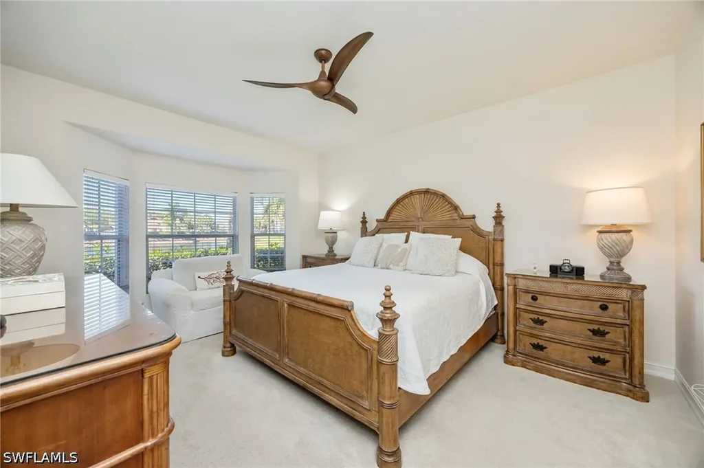 8200 Saratoga Drive Naples FL 34113