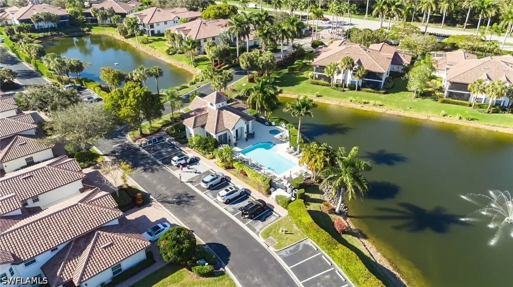 8200 Saratoga Drive Naples FL 34113