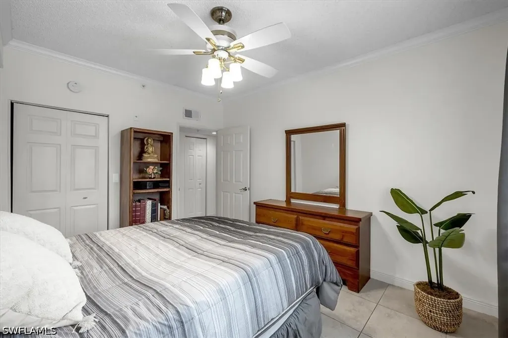 1885 Florida Club Drive Naples FL 34112