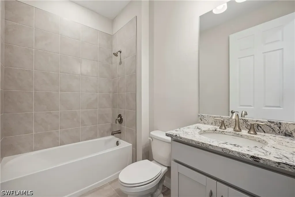 16921 Elkhorn Coral Drive North Fort Myers FL 33903