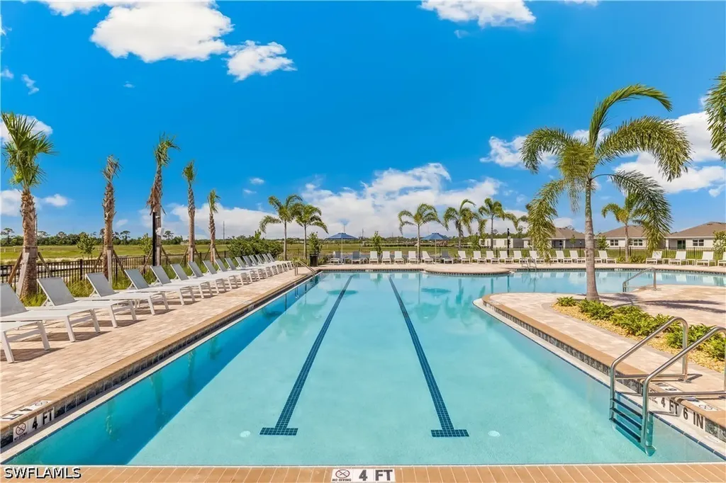 16921 Elkhorn Coral Drive North Fort Myers FL 33903