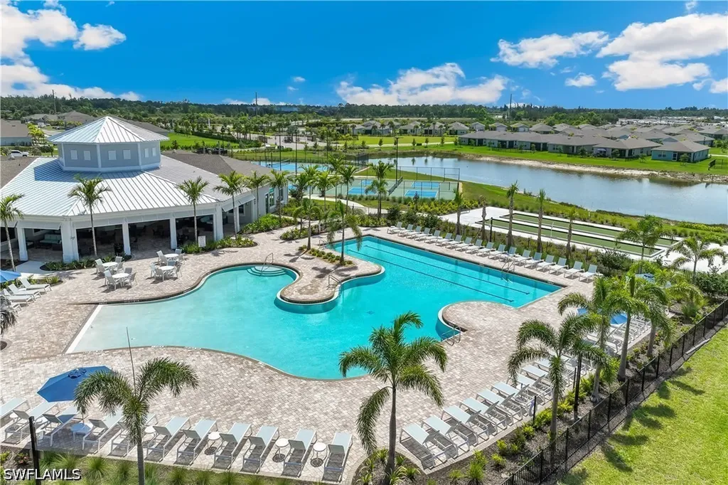 16921 Elkhorn Coral Drive North Fort Myers FL 33903