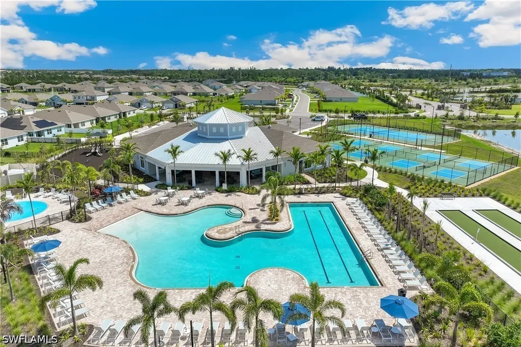 16921 Elkhorn Coral Drive North Fort Myers FL 33903