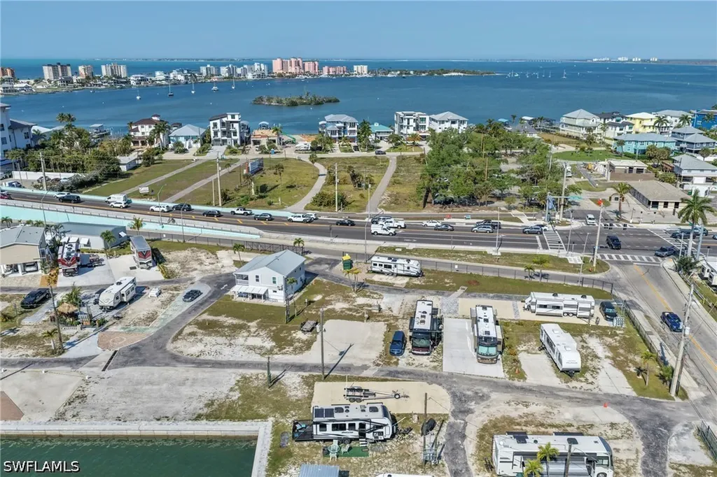 19281 #8 San Carlos Boulevard Fort Myers Beach FL 33931