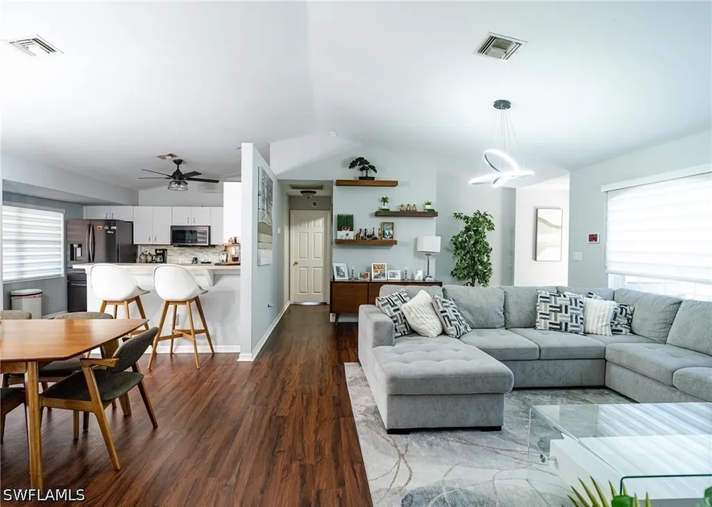 3780 8th Avenue SE Naples FL 34117