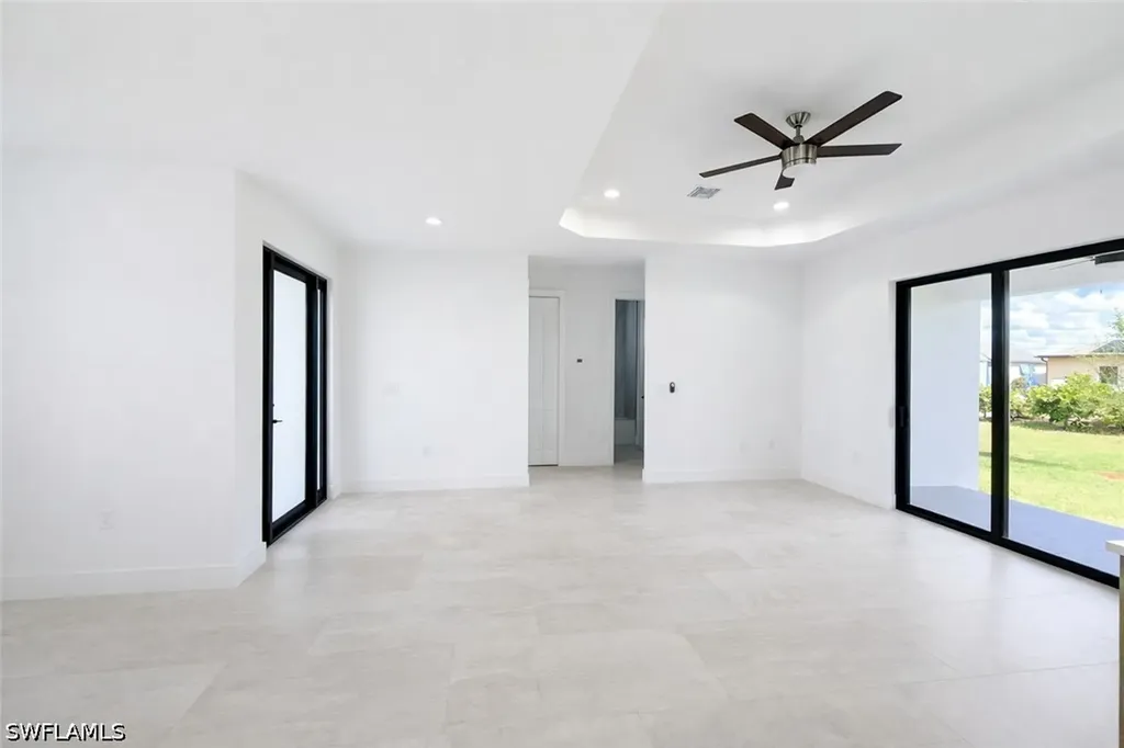 211 NW 25th Avenue Cape Coral FL 33993