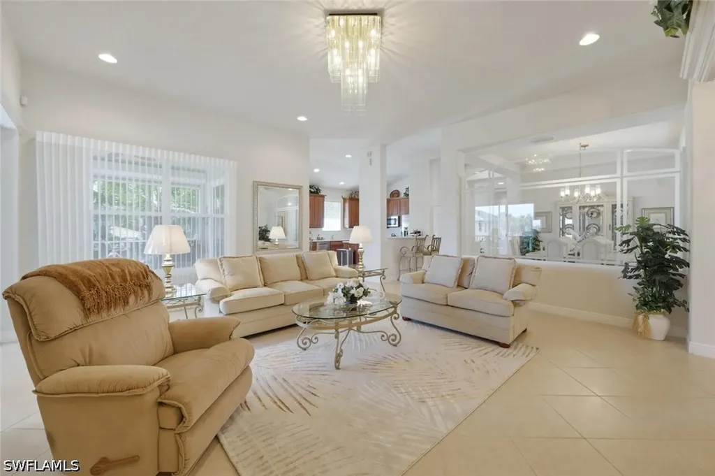 4945 Shaker Heights Court Naples FL 34112