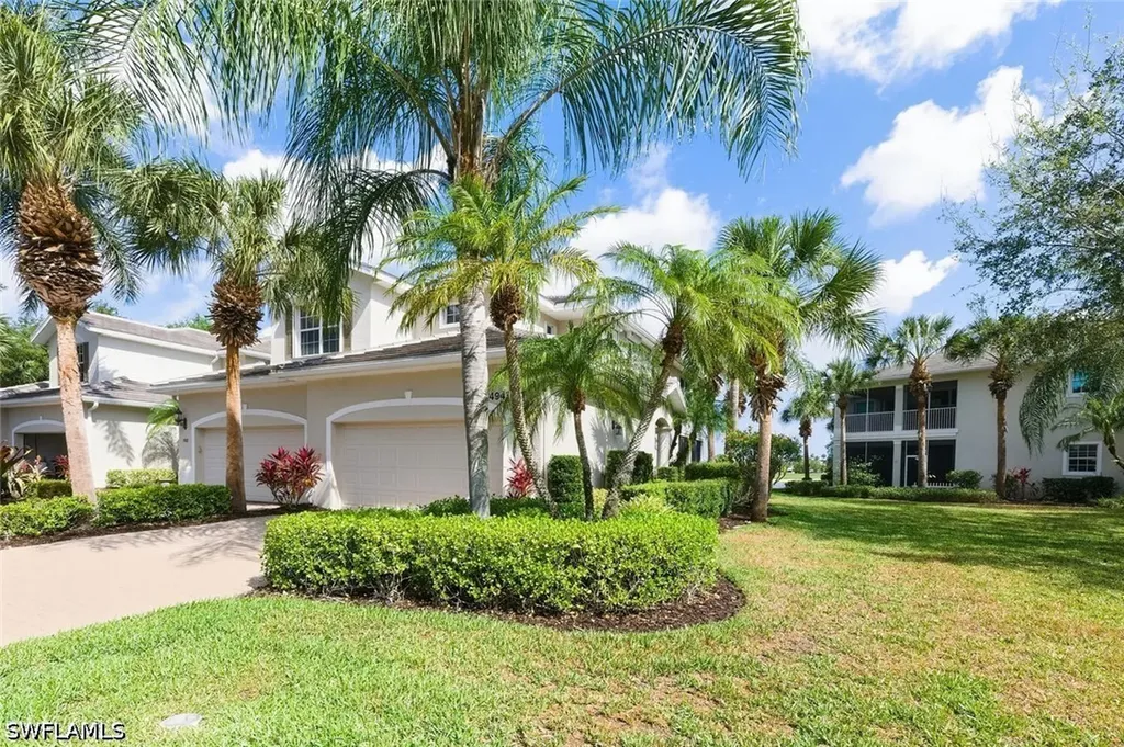 4945 Shaker Heights Court Naples FL 34112