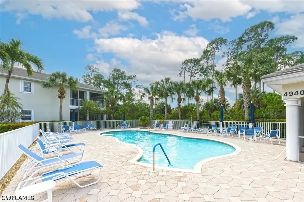 4945 Shaker Heights Court Naples FL 34112