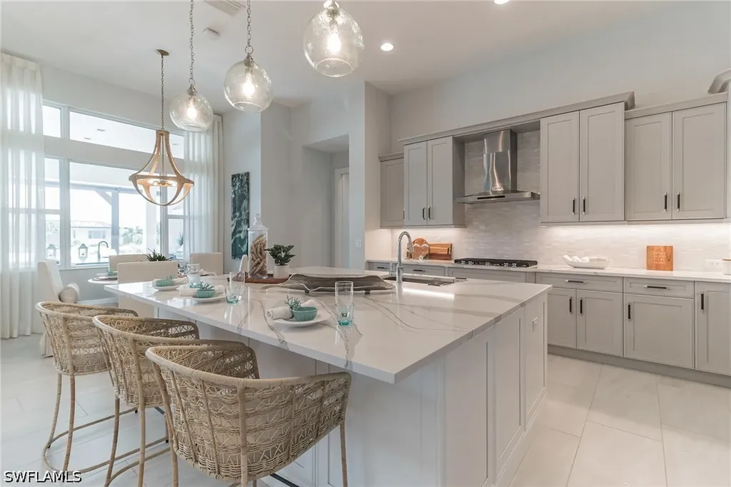 6051 Plana Cays Drive Naples FL 34113