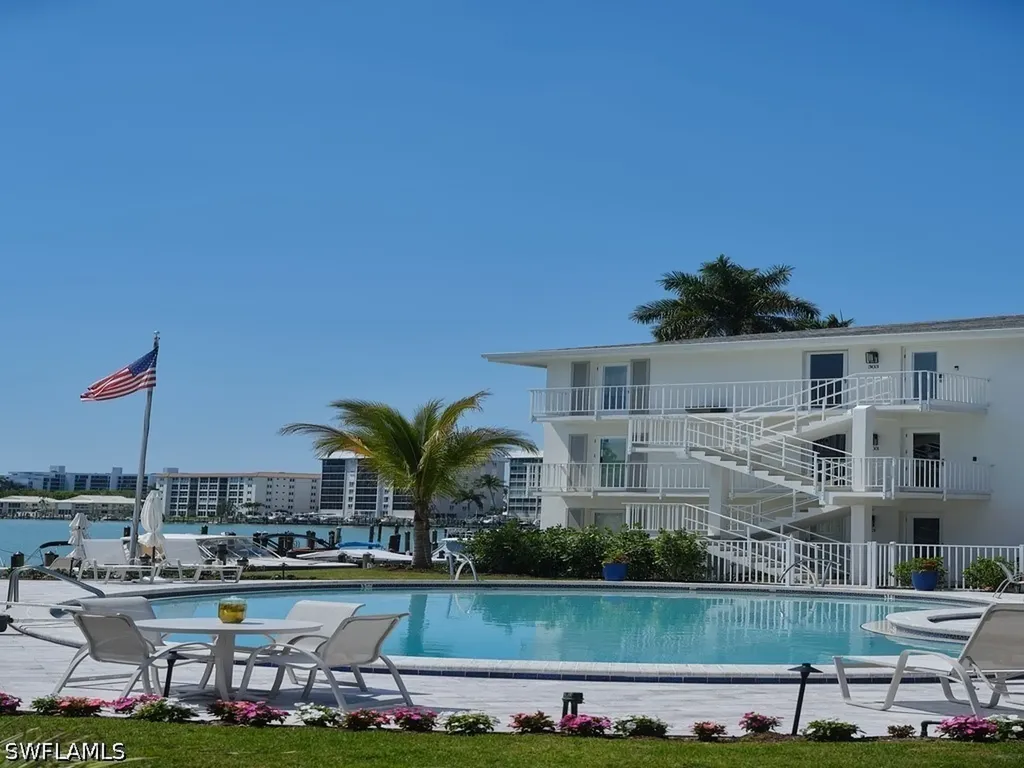 322 Harbour Drive Naples FL 34103