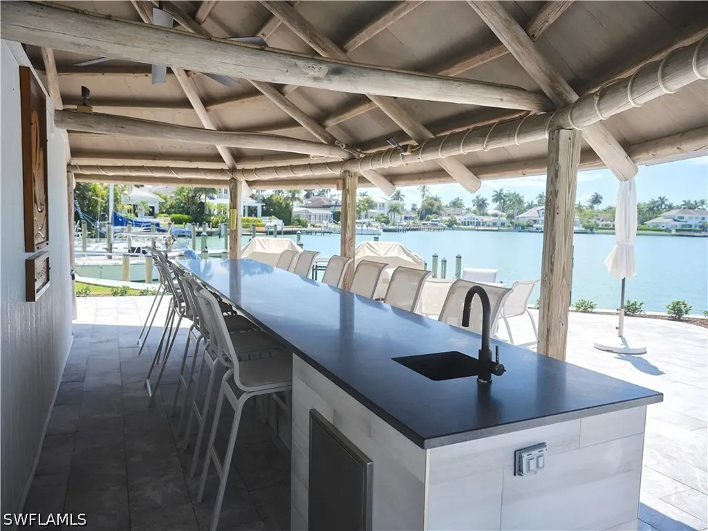 322 Harbour Drive Naples FL 34103