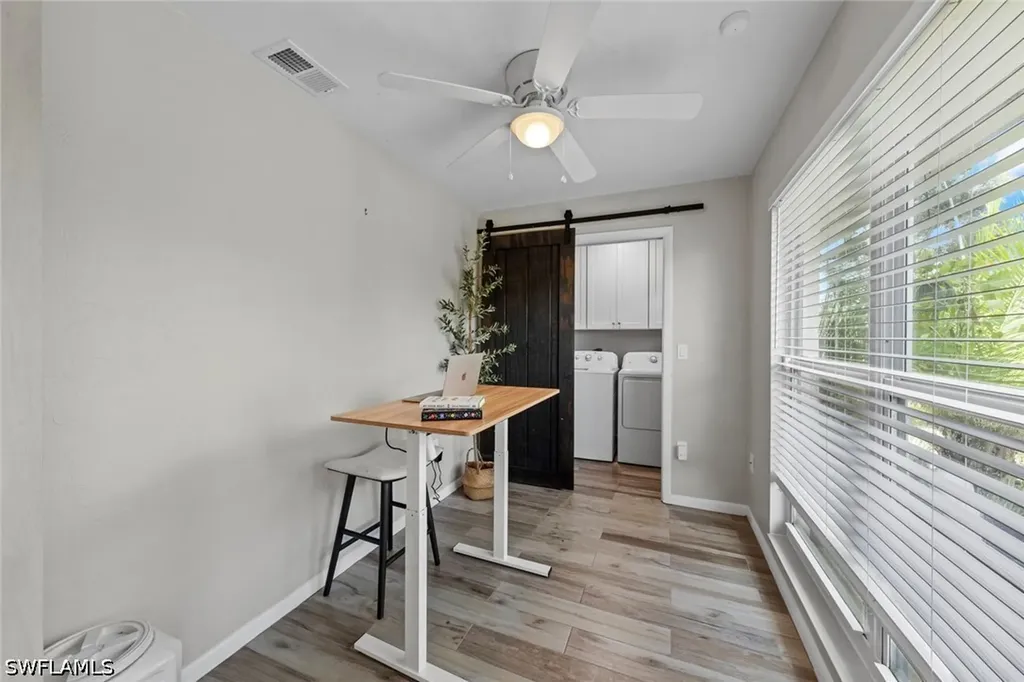 843 Palm View Drive Naples FL 34110