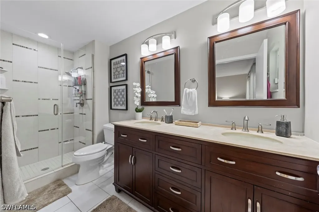 843 Palm View Drive Naples FL 34110