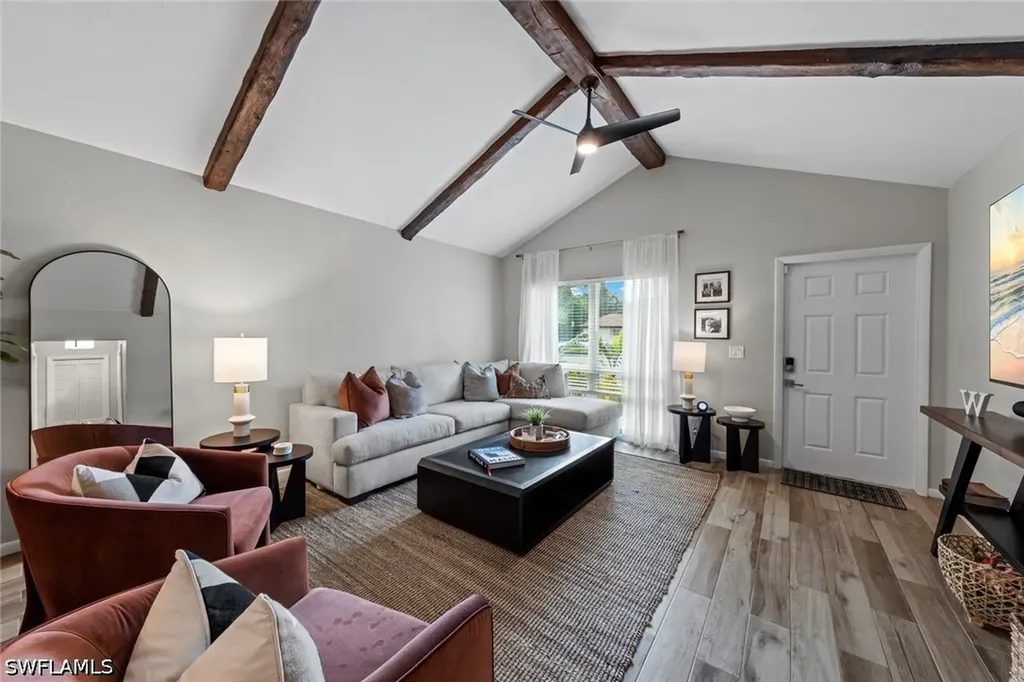 843 Palm View Drive Naples FL 34110