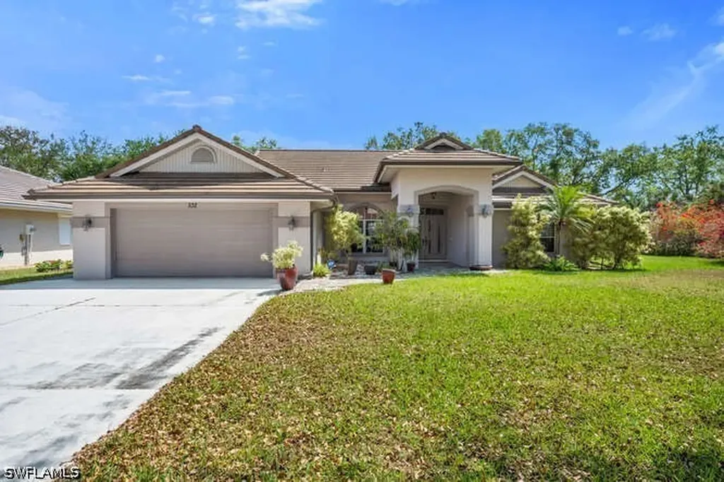 532 Roma Court Naples FL 34110