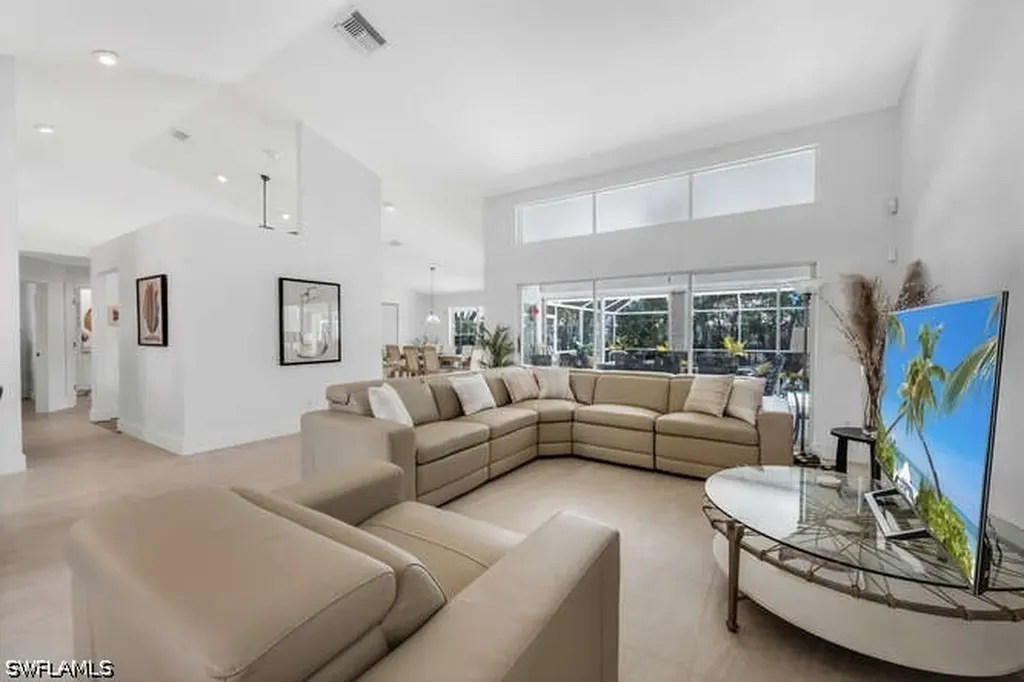 532 Roma Court Naples FL 34110