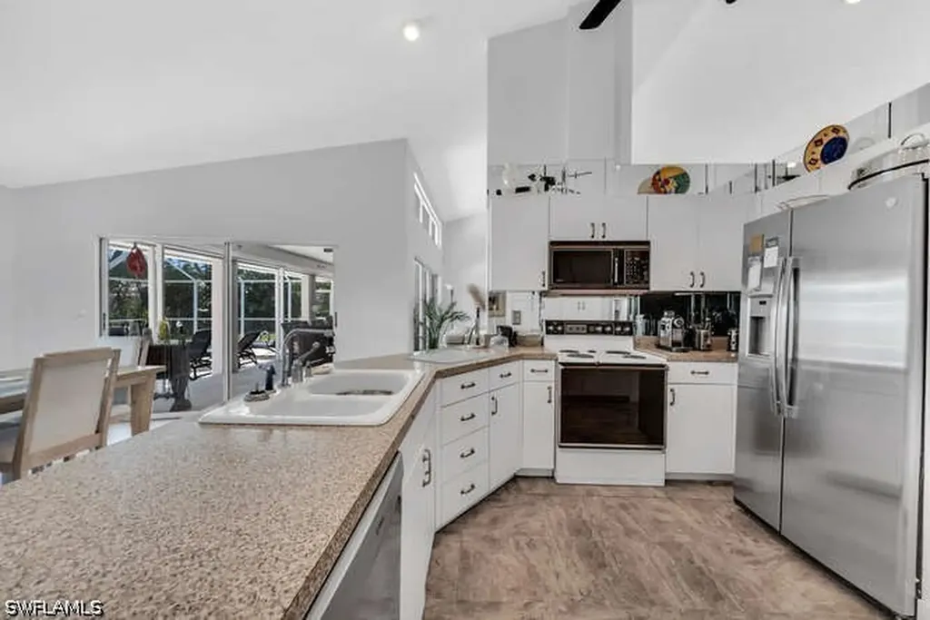 532 Roma Court Naples FL 34110