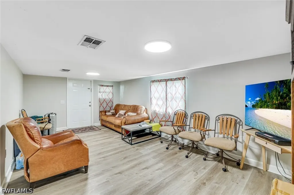 106 Moon Bay Street Naples FL 34114