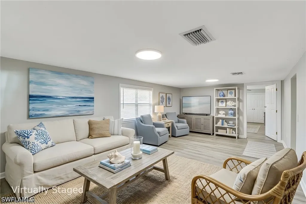 106 Moon Bay Street Naples FL 34114