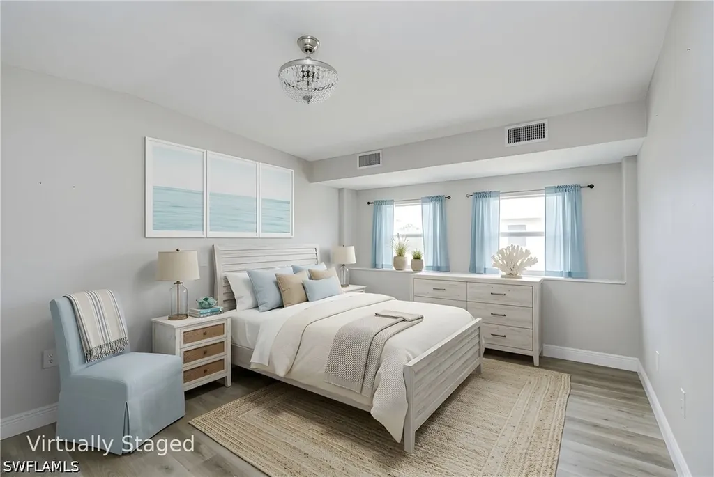 106 Moon Bay Street Naples FL 34114