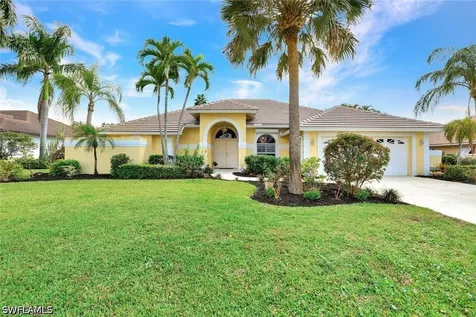 9820 Alhambra Lane Bonita Springs FL 34135