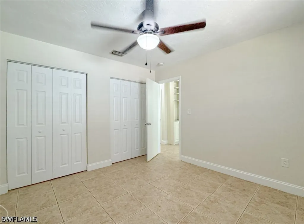 746 109th Avenue N Naples FL 34108