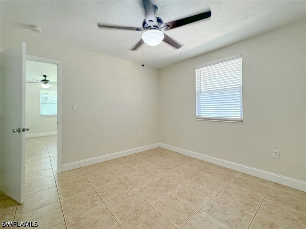 746 109th Avenue N Naples FL 34108