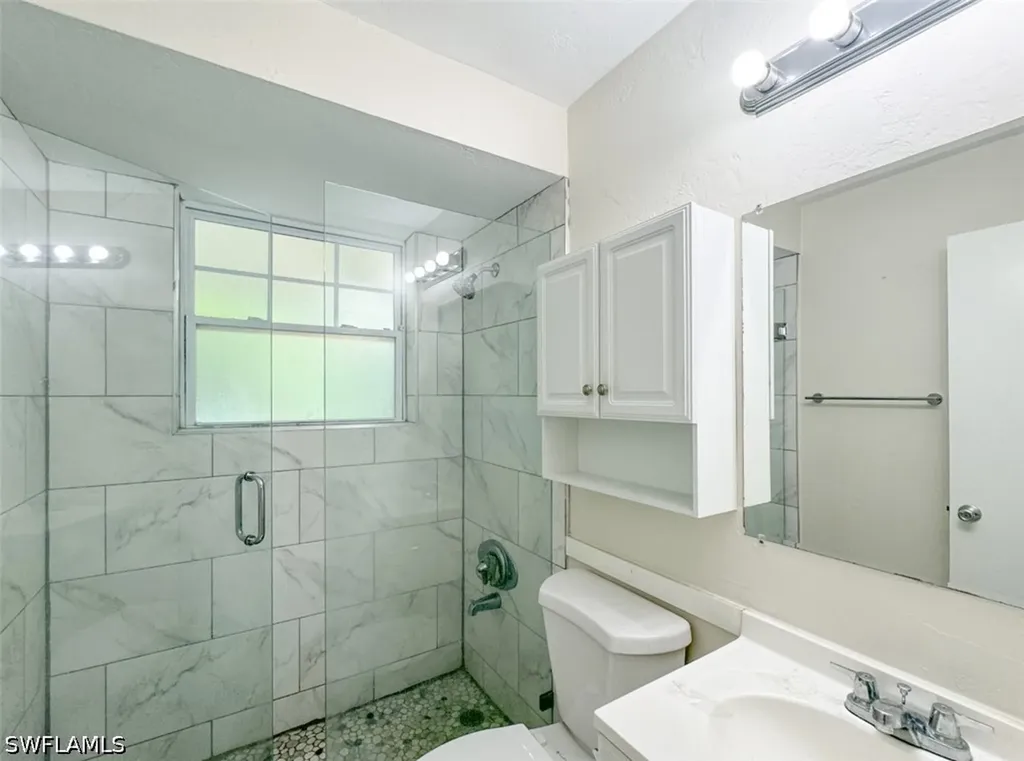 746 109th Avenue N Naples FL 34108
