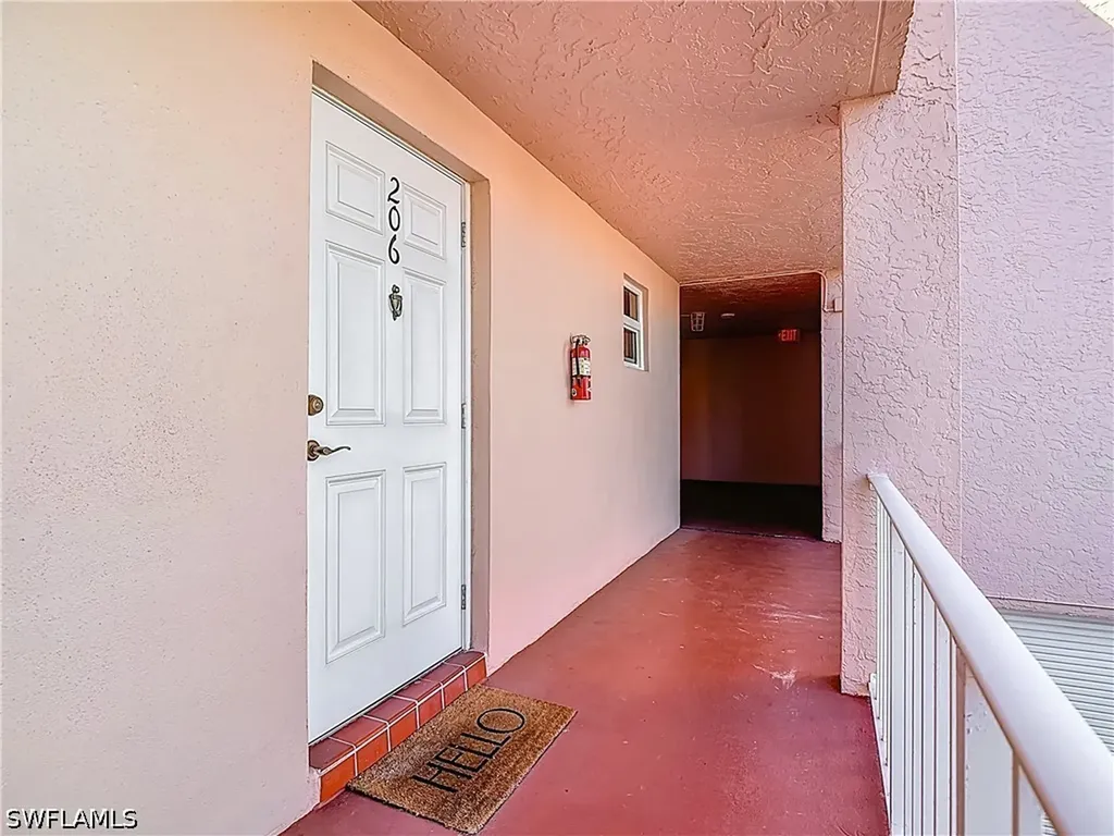 180 Turtle Lake Court Naples FL 34105