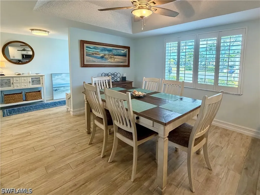 105 Penny Lane Naples FL 34112