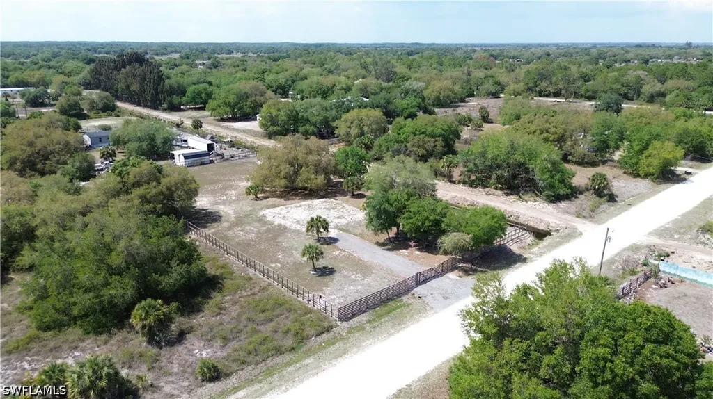 180 N Datil Street Clewiston FL 33440